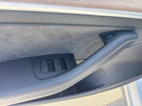 Used 2023 Tesla Model 3 Performance AWD/4WD image 18
