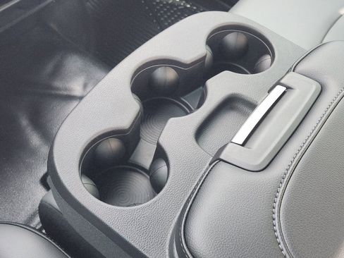 New 2025 RAM 2500 Tradesman w/ Chrome Appearance Group image 15