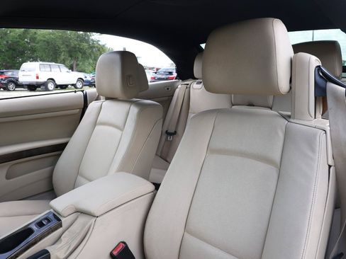 Used 2009 BMW 328i Convertible RWD image 6