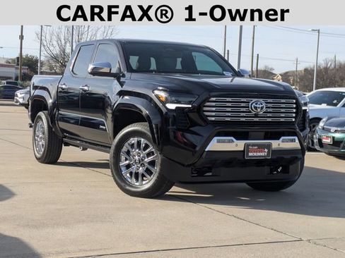 Used 2025 Toyota Tacoma Limited image 2