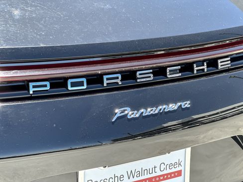 Used 2023 Porsche Panamera image 26