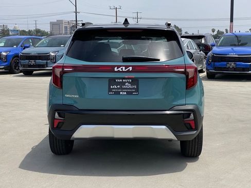 New 2026 Kia Seltos S FWD image 5
