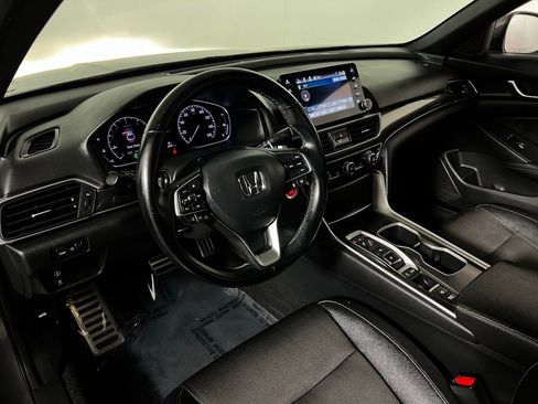 Used 2020 Honda Accord Sport image 12