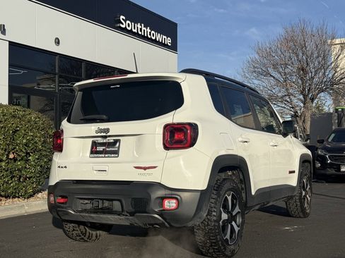 Used 2021 Jeep Renegade Trailhawk w/ Luxury Group III image 7