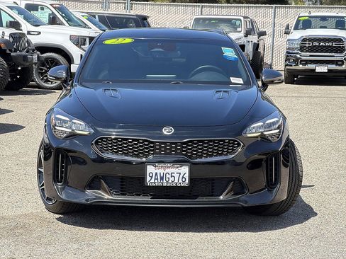 Used 2022 Kia Stinger GT-Line RWD image 2
