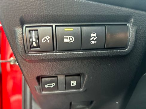 Used 2023 Toyota Corolla Cross AWD Hybrid w/ Convenience Package image 15