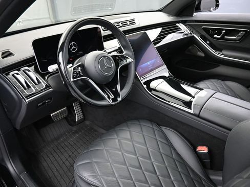 Used 2026 Mercedes-Benz S 580 4MATIC Sedan image 4