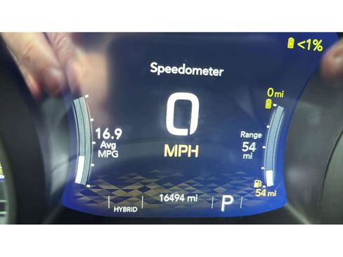 Used 2025 Jeep Wrangler Sahara w/ Safety Group image 15