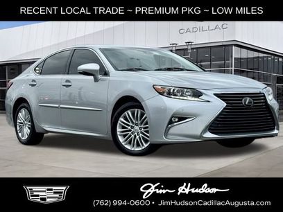 Used 2016 Lexus ES 350 w/ Navigation System Package
