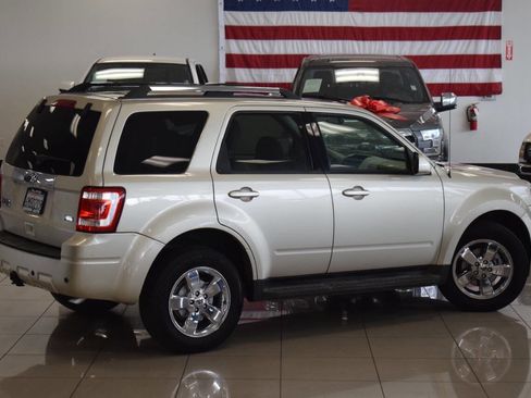 Used 2010 Ford Escape Limited image 36