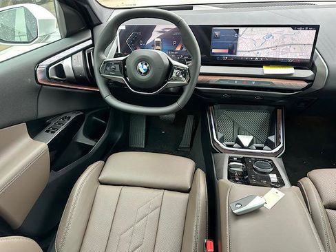 New 2026 BMW X3 xDrive30 w/ Premium Package image 7