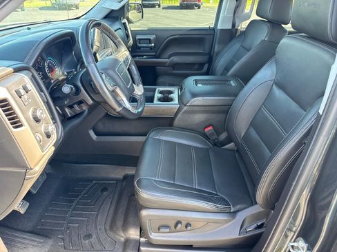 Used 2018 GMC Sierra 1500 Denali w/ Denali Ultimate Package AWD/4WD image 6