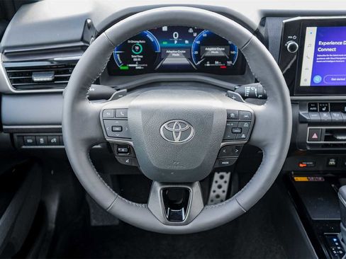 Used 2025 Toyota Camry XSE image 15