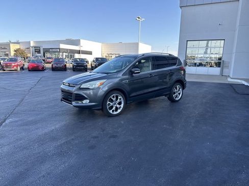 Used 2015 Ford Escape Titanium AWD/4WD image 2