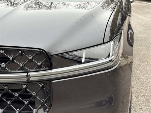 New 2025 Lincoln Navigator Reserve w/ Jet Appearance Package image 10