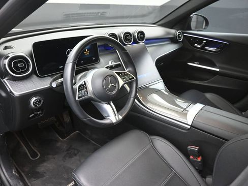 Used 2024 Mercedes-Benz C 300 4MATIC Sedan image 31