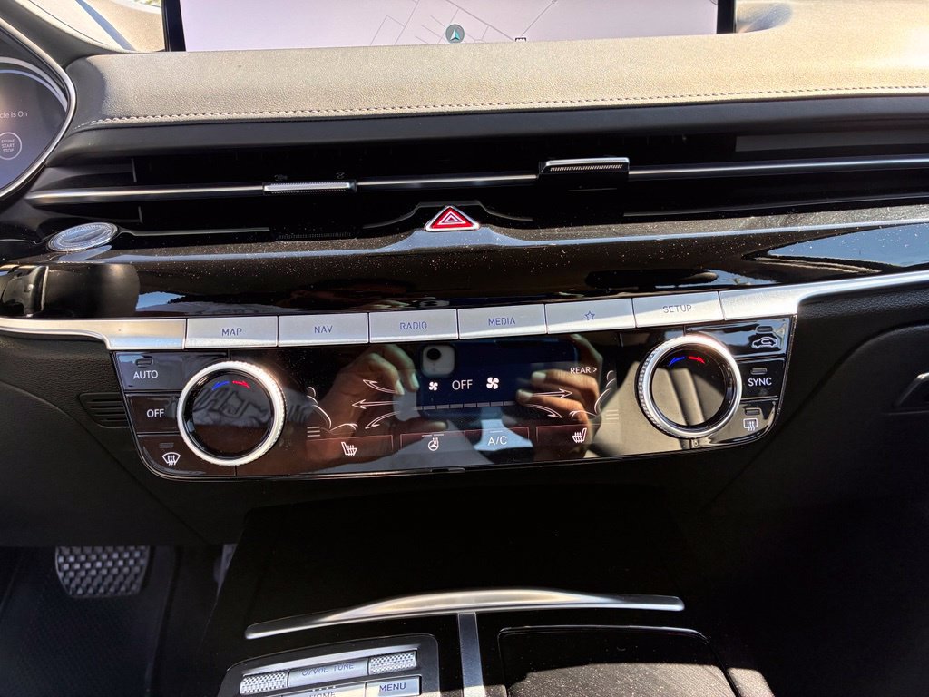 Used 2024 Genesis G80 2.5T AWD/4WD image 37