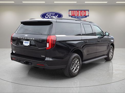 New 2026 Ford Expedition Max Active AWD/4WD image 3