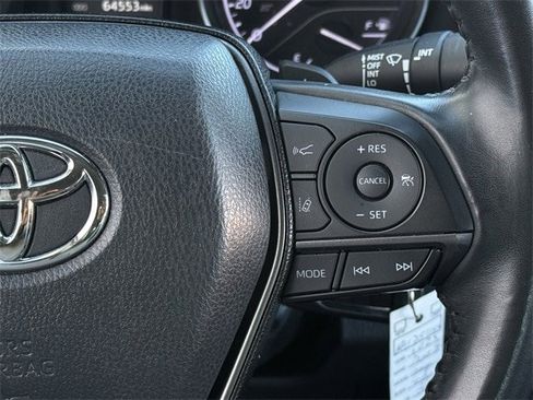 Used 2023 Toyota Camry SE image 14