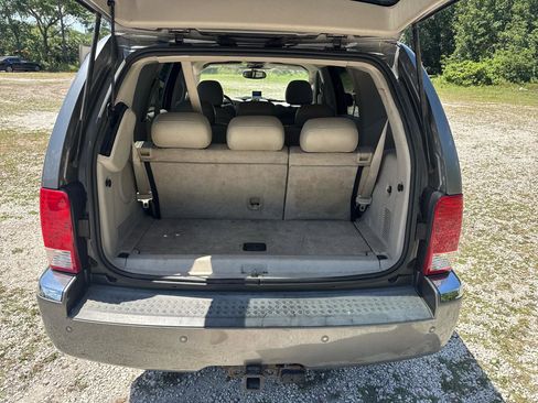 Used 2007 Chrysler Aspen Limited image 11