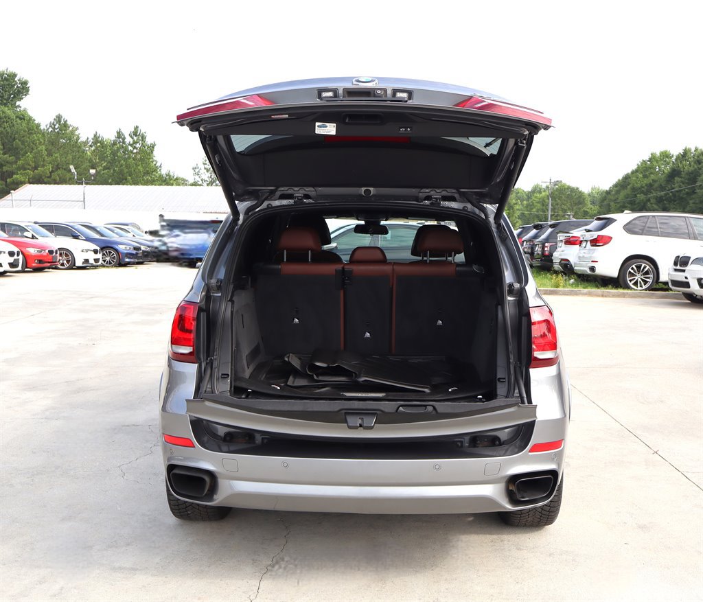 Used 2016 BMW X5 xDrive50i AWD/4WD image 48