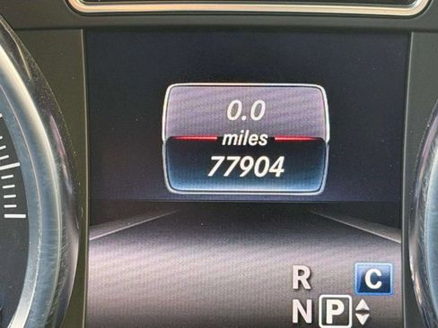 Used 2018 Mercedes-Benz GLE 350 image 30