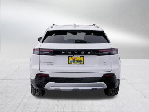 Used 2025 Honda Prologue Touring image 6