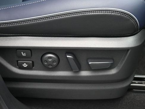 New 2026 INFINITI QX80 4WD image 43