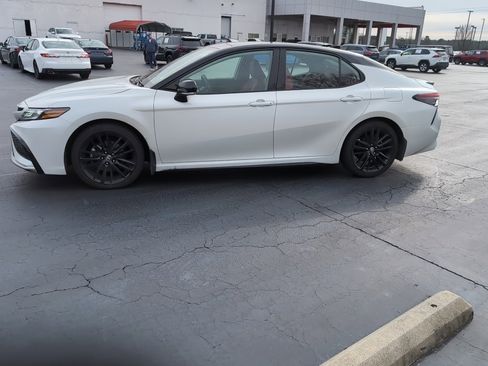 Used 2024 Toyota Camry XSE image 2