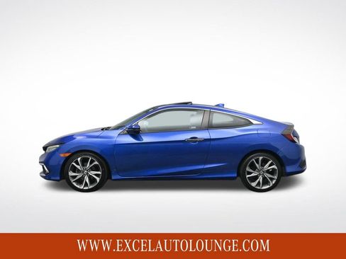 Used 2019 Honda Civic Touring image 3