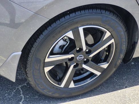 Used 2024 Nissan Sentra SV w/ All-Weather Package FWD image 7