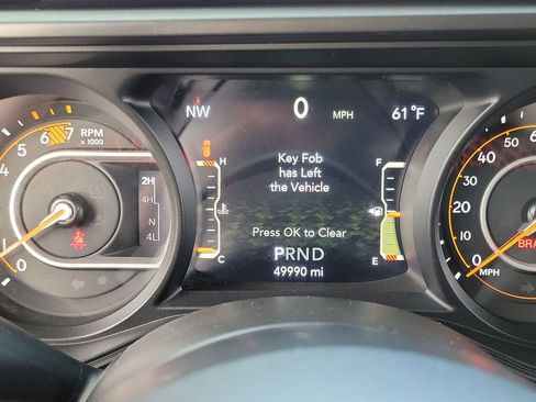 Used 2024 Jeep Wrangler Rubicon image 8