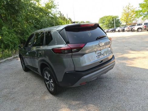 Used 2023 Nissan Rogue SV AWD/4WD image 7