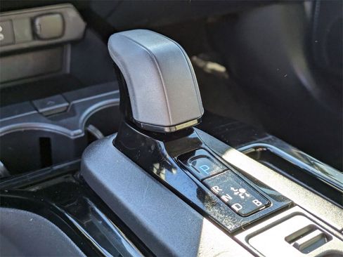 Used 2024 Toyota Prius LE image 23