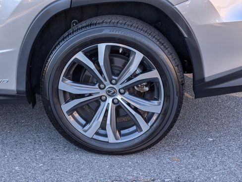 Used 2022 Lexus RX 450h AWD w/ Premium Package image 10