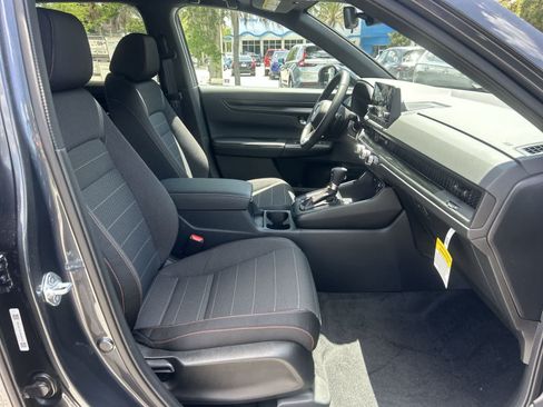 Used 2025 Honda CR-V Sport image 17