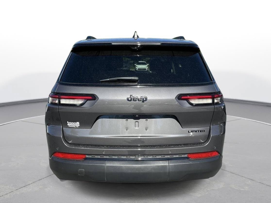 Used 2023 Jeep Grand Cherokee L Limited w/ Luxury Tech Group II RWD image 7