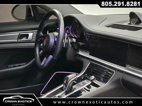 Used 2023 Porsche Panamera Platinum Edition image 11