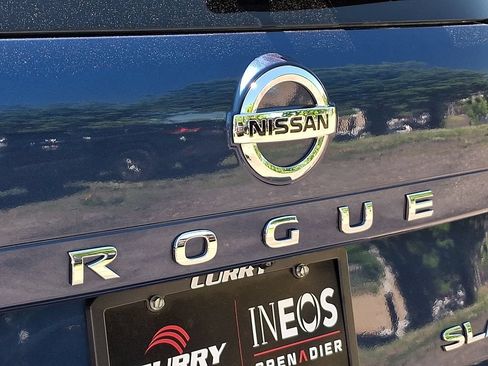 Used 2021 Nissan Rogue SL w/ Premium Package AWD/4WD image 30