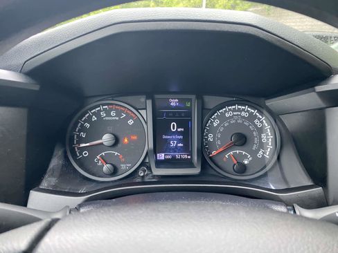 Used 2021 Toyota Tacoma SR w/ SX Package RWD image 13