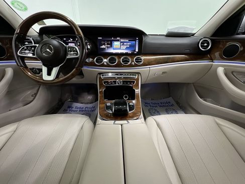 Used 2019 Mercedes-Benz E 300 4MATIC image 18