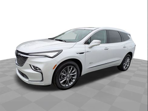 Certified 2024 Buick Enclave Avenir w/ Avenir Technology Package image 8