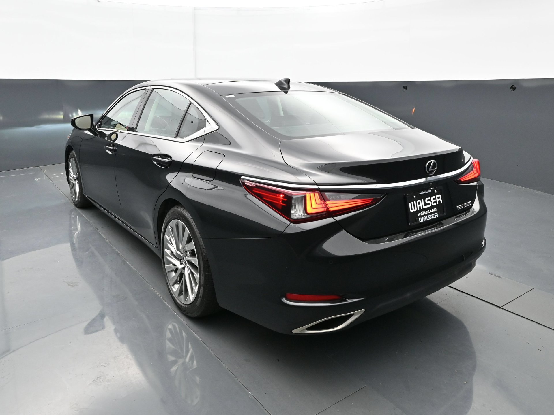 Used 2022 Lexus ES 350 Ultra Luxury FWD image 5