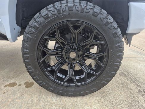 New 2025 Ford F150 XLT w/ Equipment Group 302A MID image 25