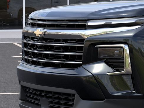New 2026 Chevrolet Traverse LT w/ Driver Confidence Package FWD image 37