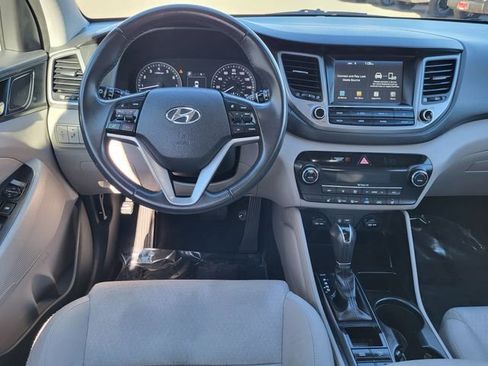 Used 2018 Hyundai Tucson Value image 16