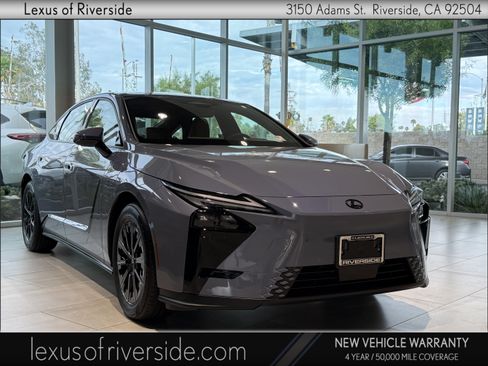 New 2026 Lexus ES 350e FWD image 1