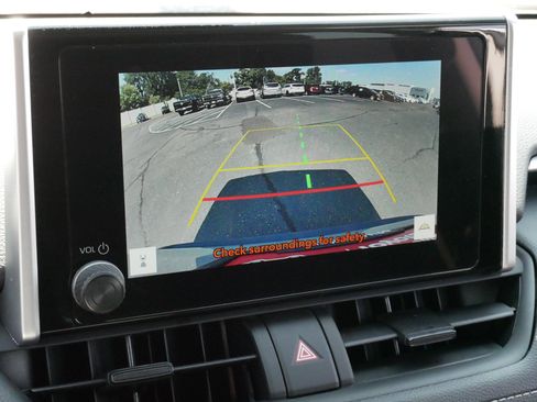 Certified 2025 Toyota RAV4 XLE AWD/4WD image 6