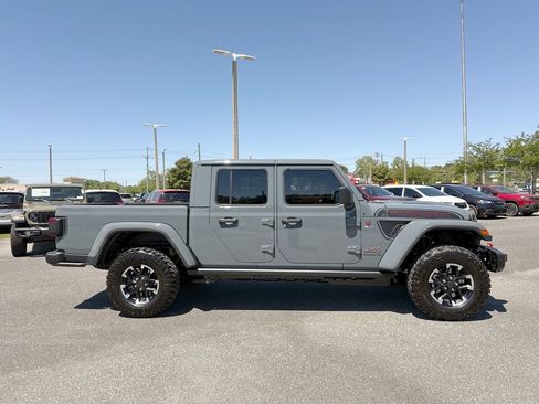 New 2026 Jeep Gladiator Rubicon AWD/4WD image 2
