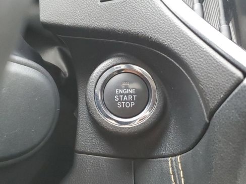 Used 2021 Subaru Crosstrek 2.5i Sport w/ Moonroof Package image 27